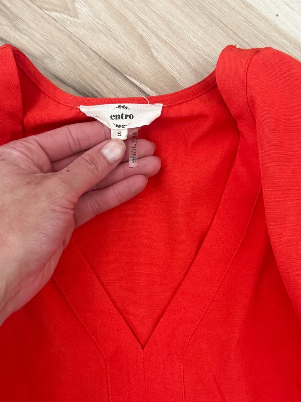 Entro Colorblock Puff-Sleeve Midi Dress in Red, Pink, Yellow, Coral size Small - Picture 4 of 6